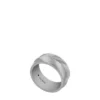 Anillo de acero inoxidable con textura lineal Harlow