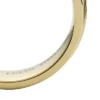 Anillo Harlow con textura lineal y banda de acero inoxidable dorado Anillo Harlow con textura lineal y banda de acero inoxidable dorado