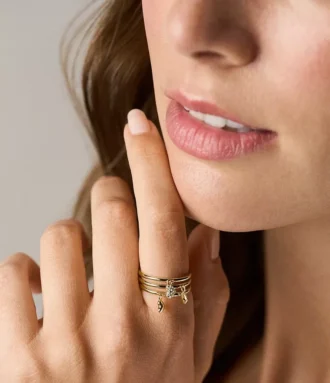 Anillo prestack Sutton Heartbeat en latón dorado
