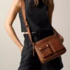 Bolso bandolera de cuero Maysen