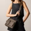 Bolso bandolera de cuero Maysen Bolso bandolera de cuero Maysen
