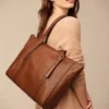 Bolso tote de cuero Carlie Bolso tote de cuero Carlie