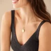 Collar con cadena de acero inoxidable tono dorado Heritage Collar con cadena de acero inoxidable tono dorado Heritage