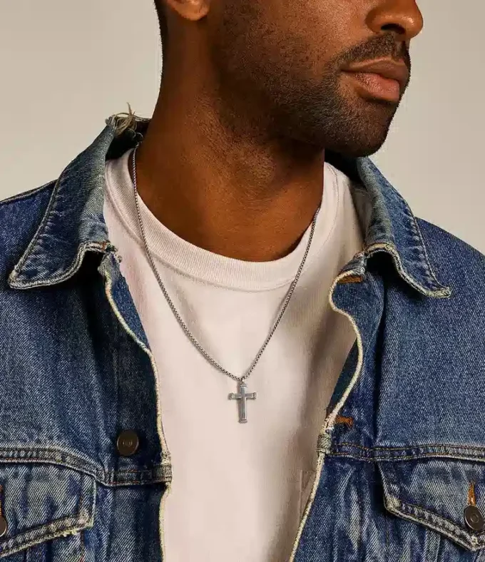 Collar con colgante de acero inoxidable Ellis Meaningful Moments