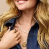 Collar con colgante de corazón de acero inoxidable dorado Sadie All My Love Collar con colgante de corazón de acero inoxidable dorado Sadie All My Love