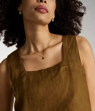 Collar con colgante de corazón de malaquita reconstituida Sutton Modern Meadows Collar con colgante de corazón de malaquita reconstituida Sutton Modern Meadows