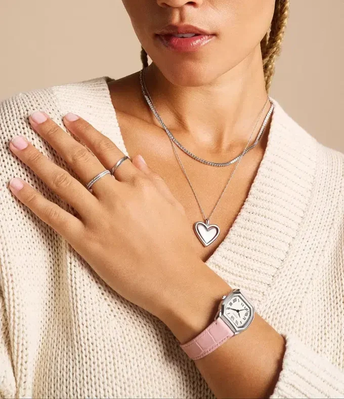 Collar con colgante giratorio de acero inoxidable Sutton Legacy Heart