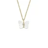 Collar Sutton Radiant Wings con cadena y mariposa de nácar blanco