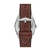 Conjunto de reloj y pulsera Everett de tres agujas con fecha y correa de cuero marrón