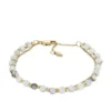 Pulsera de cuentas con cadena de howlita apiladas
