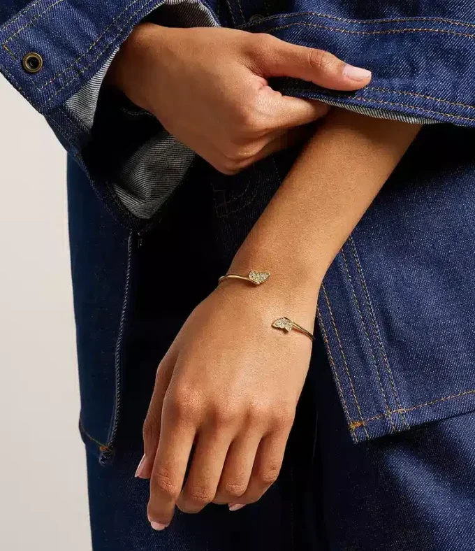 Pulsera tipo esclava Sutton Pavé Butterfly en acero inoxidable dorado