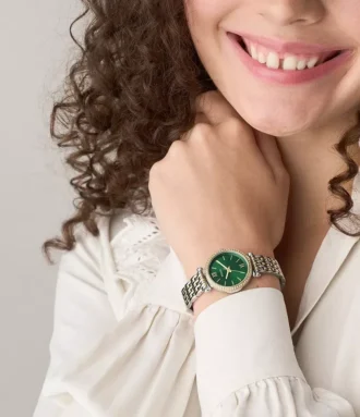 Reloj Carlie de acero inoxidable bicolor con tres agujas Reloj Carlie de acero inoxidable bicolor con tres agujas