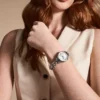 Reloj Carlie de acero inoxidable con tres agujas Reloj Carlie de acero inoxidable con tres agujas