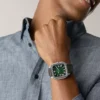Reloj Crosby de tres agujas con correa de cuero marrón