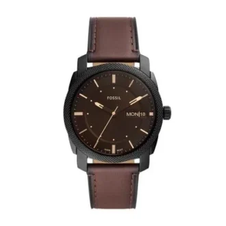 Reloj de cuero marrón con tres agujas y fecha