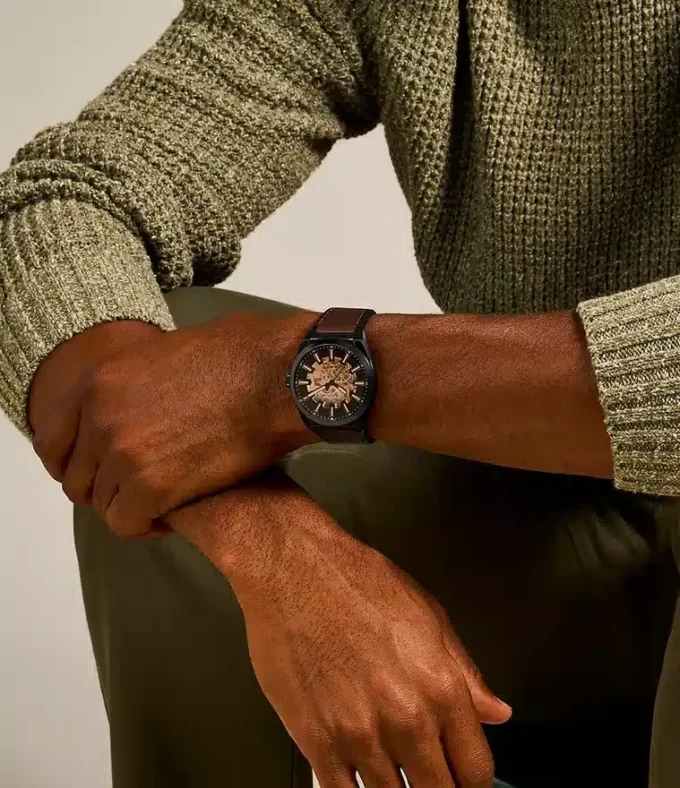 Reloj Everett automático de cuero LiteHide™ marrón oscuro Reloj Everett automático de cuero LiteHide™ marrón oscuro
