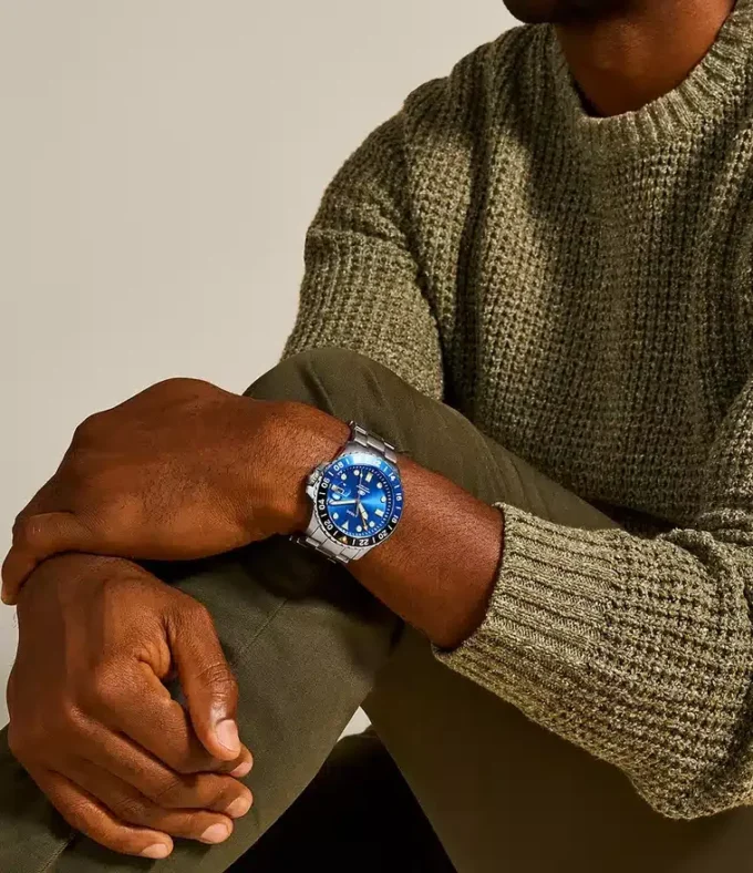 Reloj Fossil Blue GMT de acero inoxidable