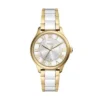 Reloj Gilmore de tres agujas con fecha, tono dorado y cerámica blanca Reloj Gilmore de tres agujas con fecha, tono dorado y cerámica blanca