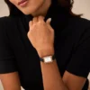 Reloj Raquel de tres agujas con fecha y correa de cuero LiteHide™ negro Reloj Raquel de tres agujas con fecha y correa de cuero LiteHide™ negro